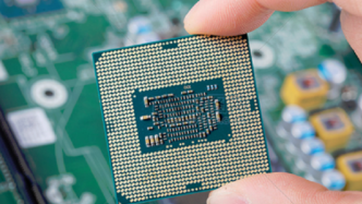 AMD认为小芯片加软件优化有望解决功耗/发热问题