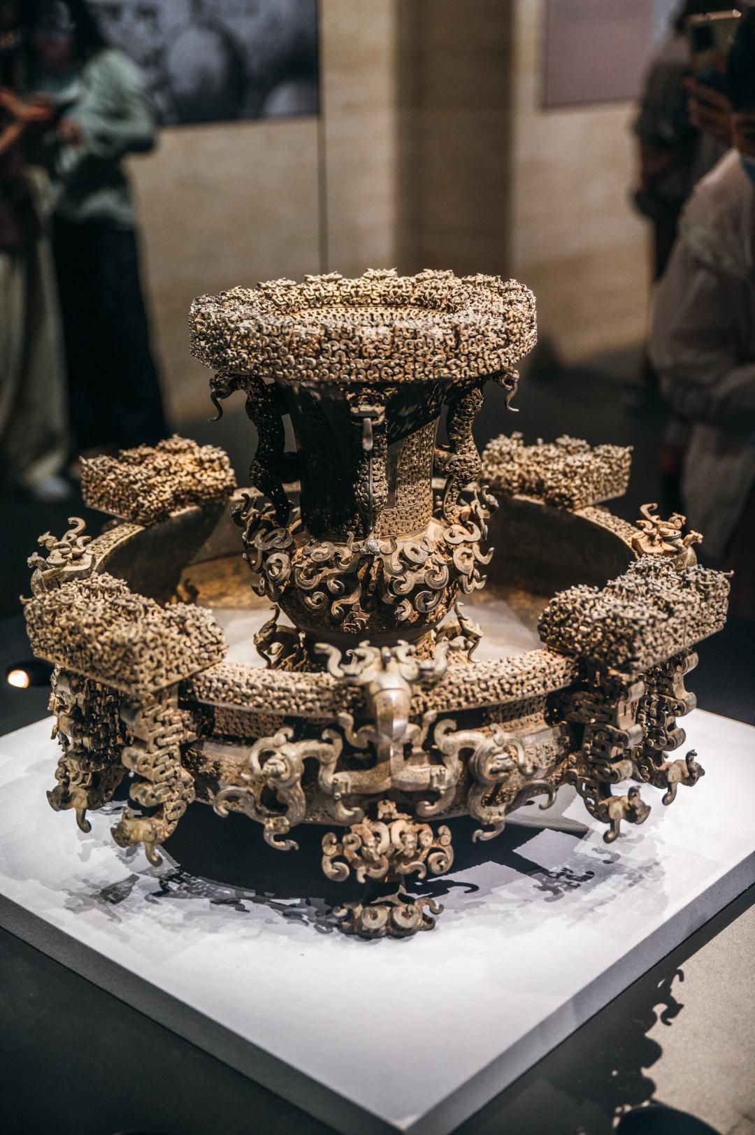 中国农耕文化发祥地之一,一同出土的蛋壳彩陶与彩陶纺轮似乎也在印证