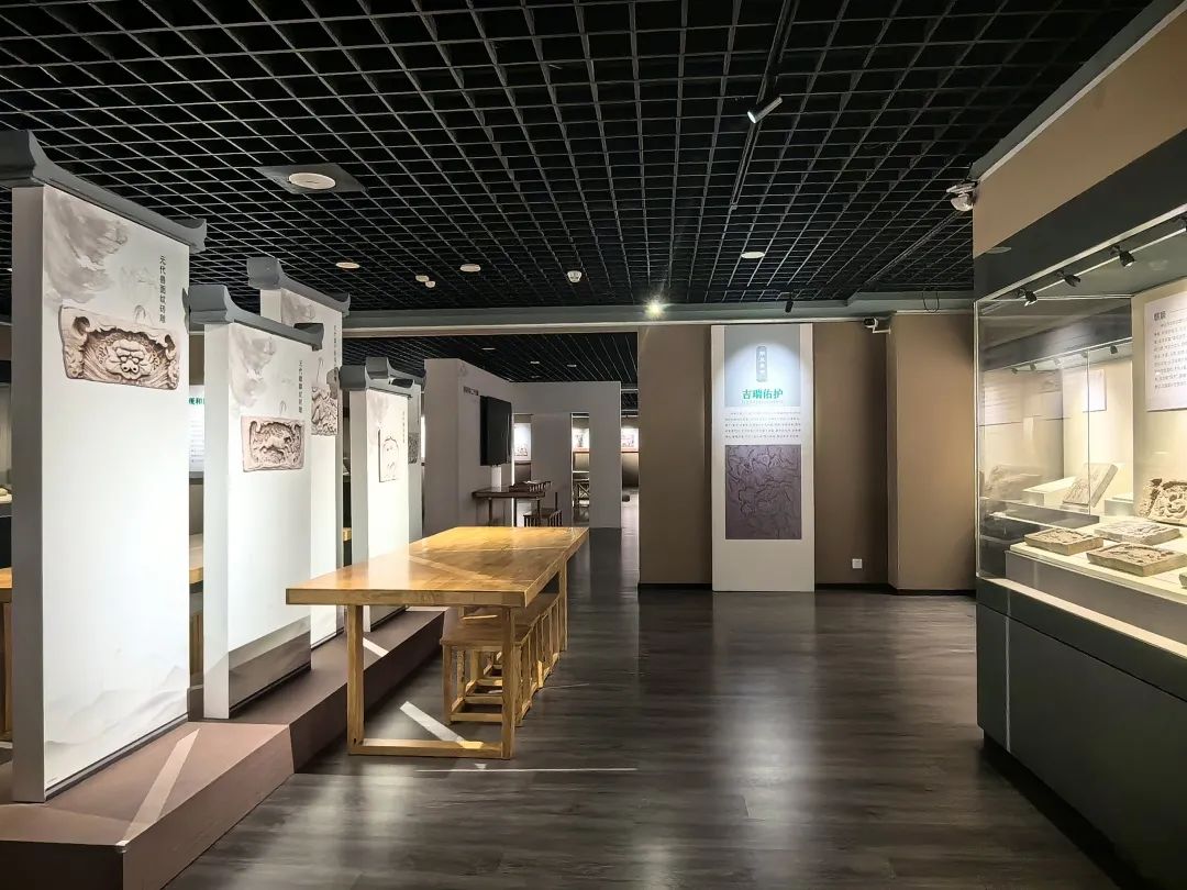 两大展览明日亮相陇西县博物馆!_澎湃号·政务_澎湃新闻-the paper