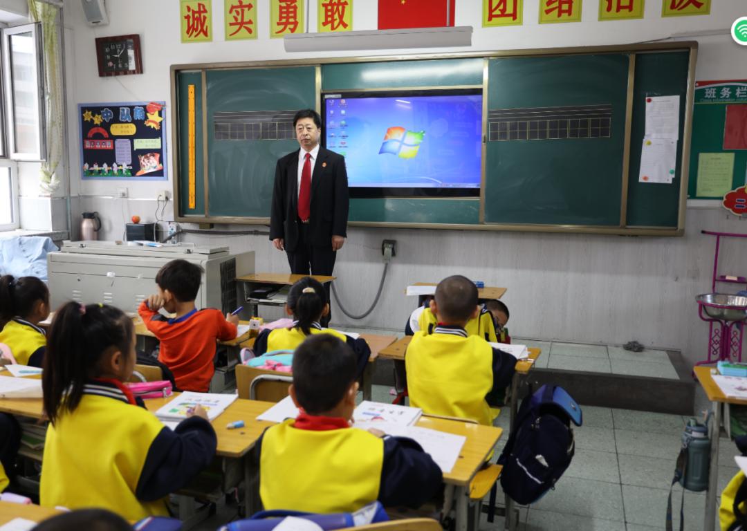 公众开放日第166-170期|肇州县人民法院开展法治副校长进校园系列活动