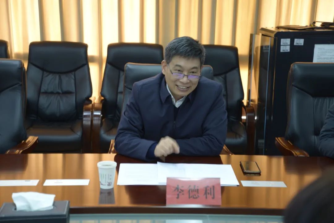 石家庄中院审判委员会专职委员李德利一行到赵县法院调研督导工作