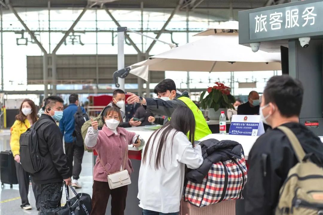 312列),其中加開列車99列,主要涵蓋廣州,深圳等地往來長沙,岳陽,衡陽