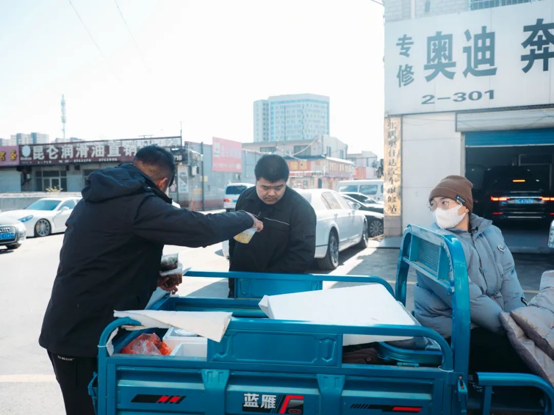 烧烤店主，在淄博过冬