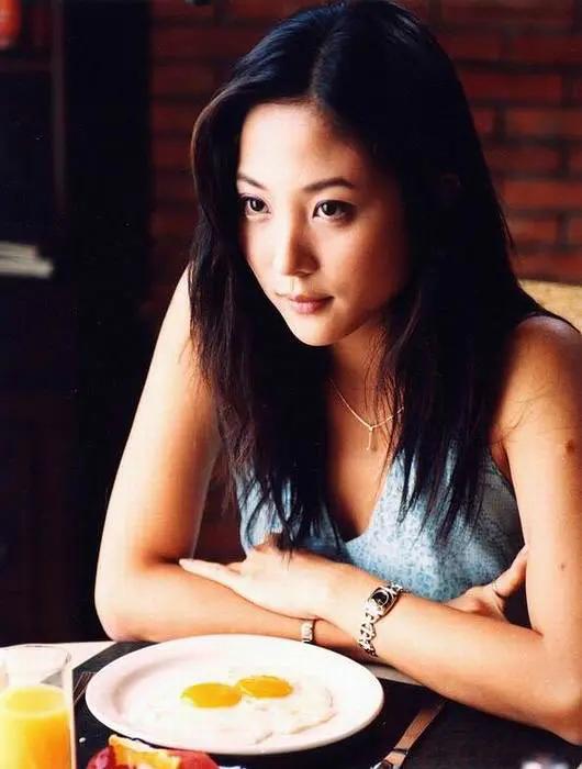 《玉观音》①|孙俪处女作,背叛与救赎交织的回忆_澎湃号·湃客_澎湃