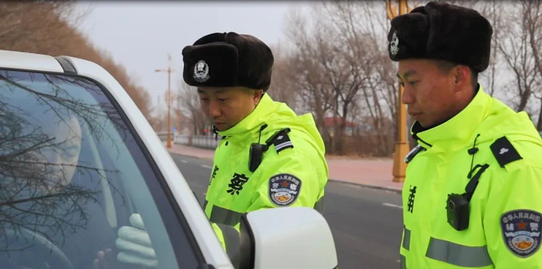 刘殿亮：十年如一日，带领大家始终坚守在辖区道路上 | 优秀队长_澎湃号·政务_澎湃新闻-The Paper
