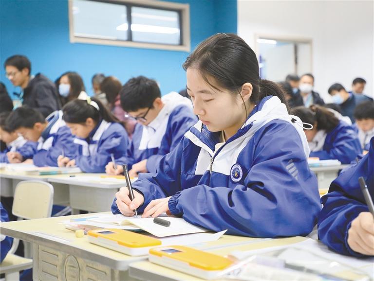 为了教育高质量发展，陕西安装了智慧“引擎”