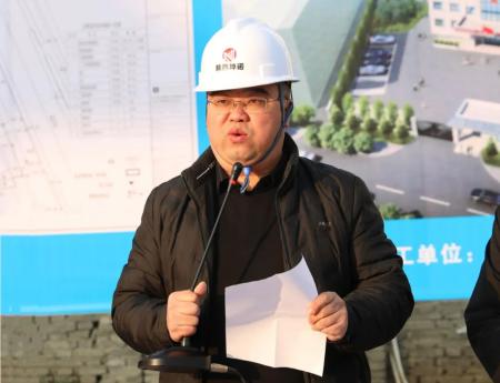 院长杨建军作开工要求汉中中院党组副书记,副院长周晓平作开工致辞