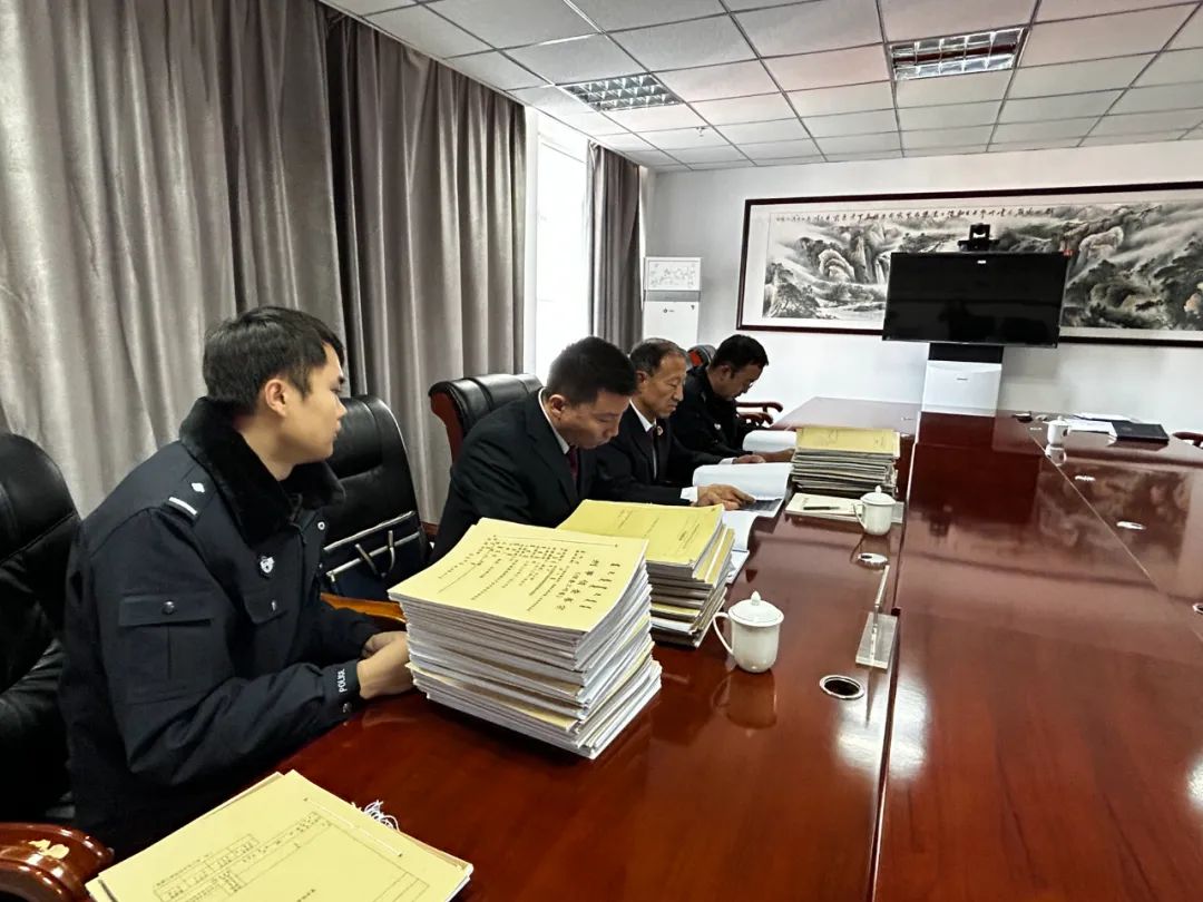 凝聚共识,同向发力——阿左旗人民检察院到刑事侦查大队检查指导工作