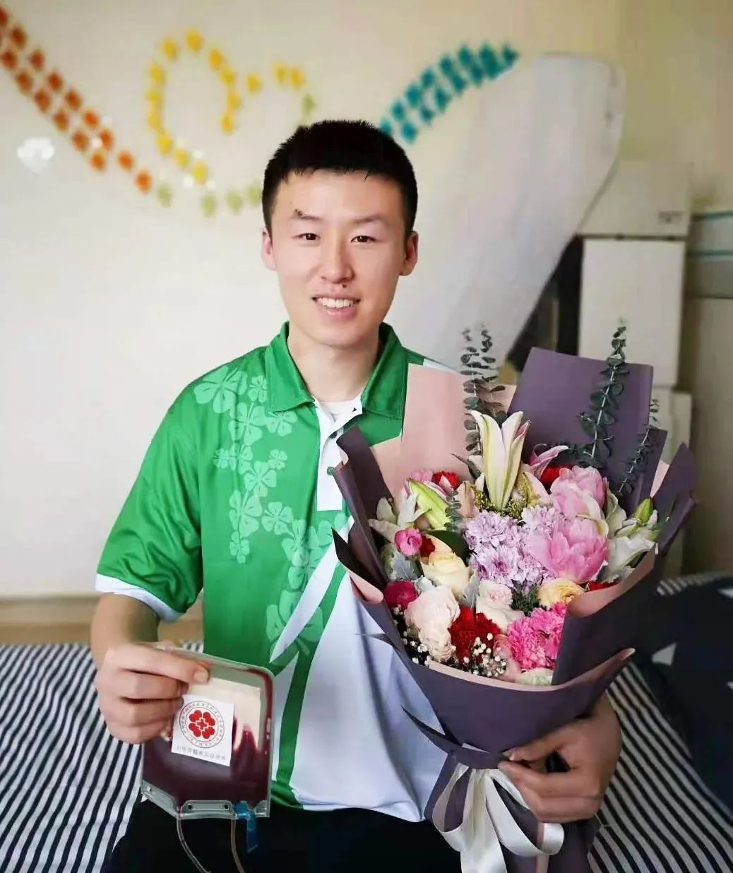 王宇晨在2020年初捐献造血干细胞学习之余王宇晨5次参与校内全血与