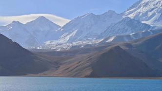 新疆博斯腾湖生命的魅力
