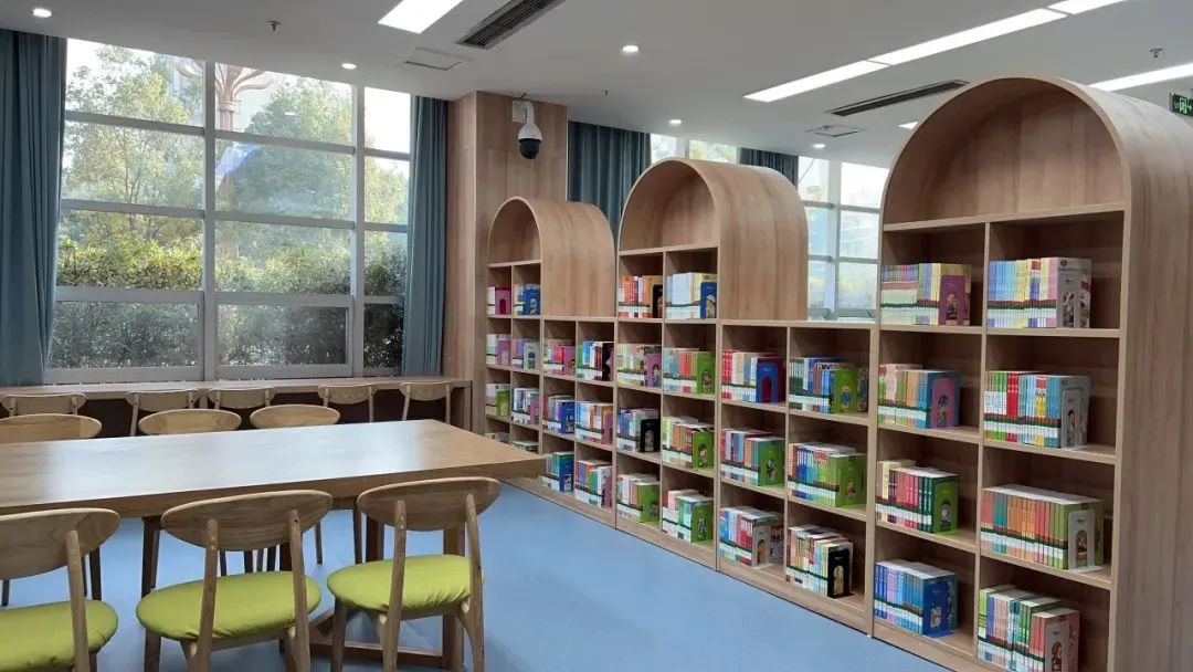 郫都区图书馆少儿阅览区焕新开放 儿童友好图书馆建设再升级