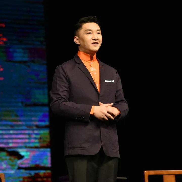 不如来听评弹《高博文说繁花》,吴侬软语中重返《繁花》_澎湃号·政务