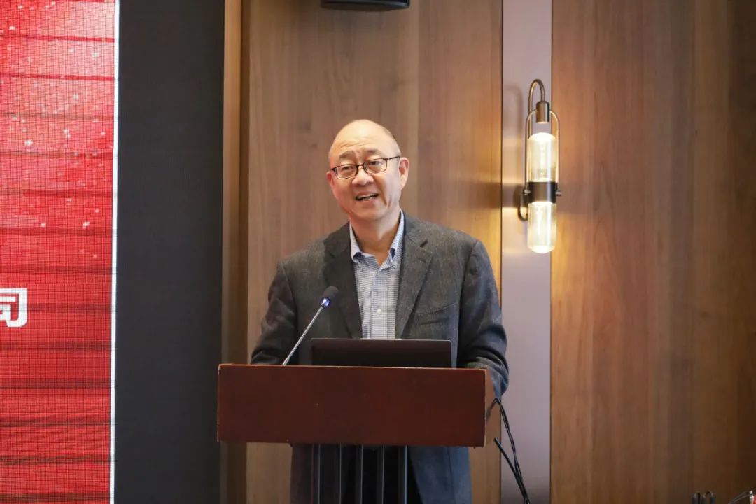 中国建研院总经理许杰峰与海南省住建厅厅长王鹏座谈并调研热带院