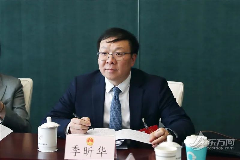 季昕华代表:建议加快算力基础设施建设