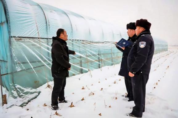 入冬以来,东丰县境内多次大幅度降温,最低气温经常突破零下30度.