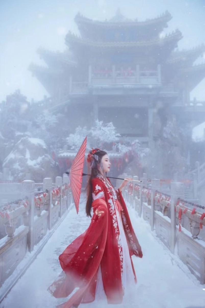 用古装大片的方式打开河南!