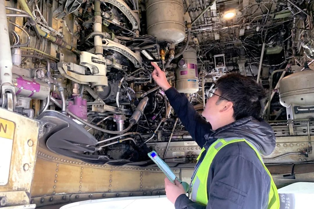 春运,南航航班背后的机务人