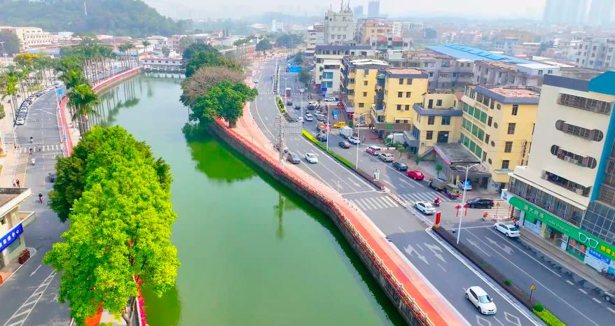 【奋战"百千万工程"】区城镇建设专班助力杜阮镇实现圩镇面貌华丽"