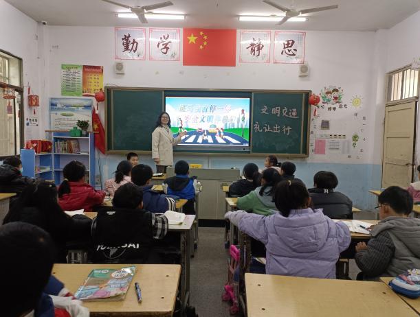 枞阳县城关小学图片