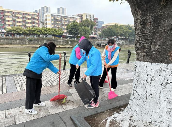 义务劳动图片 人员图片