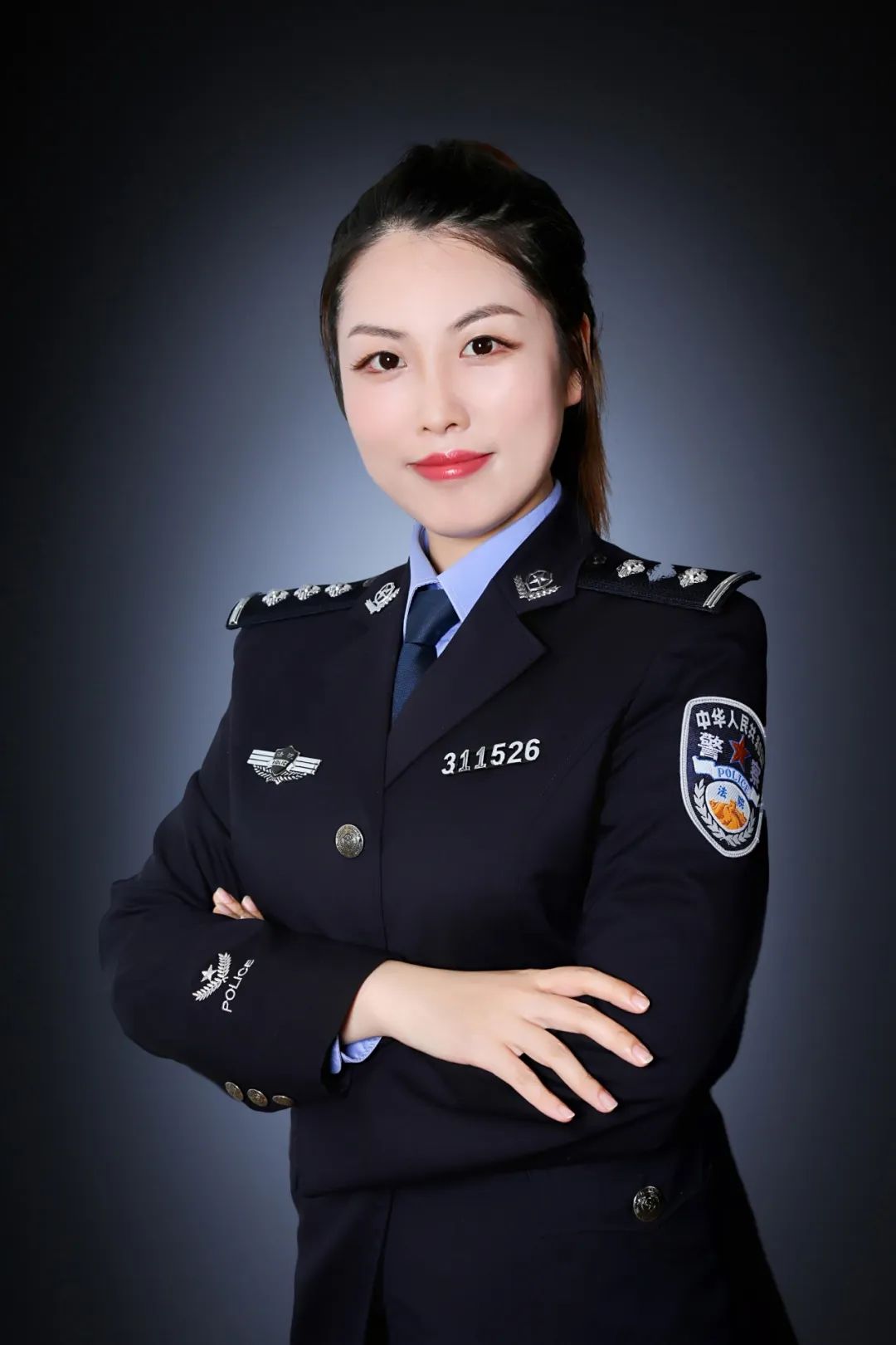 法警小姐姐图片