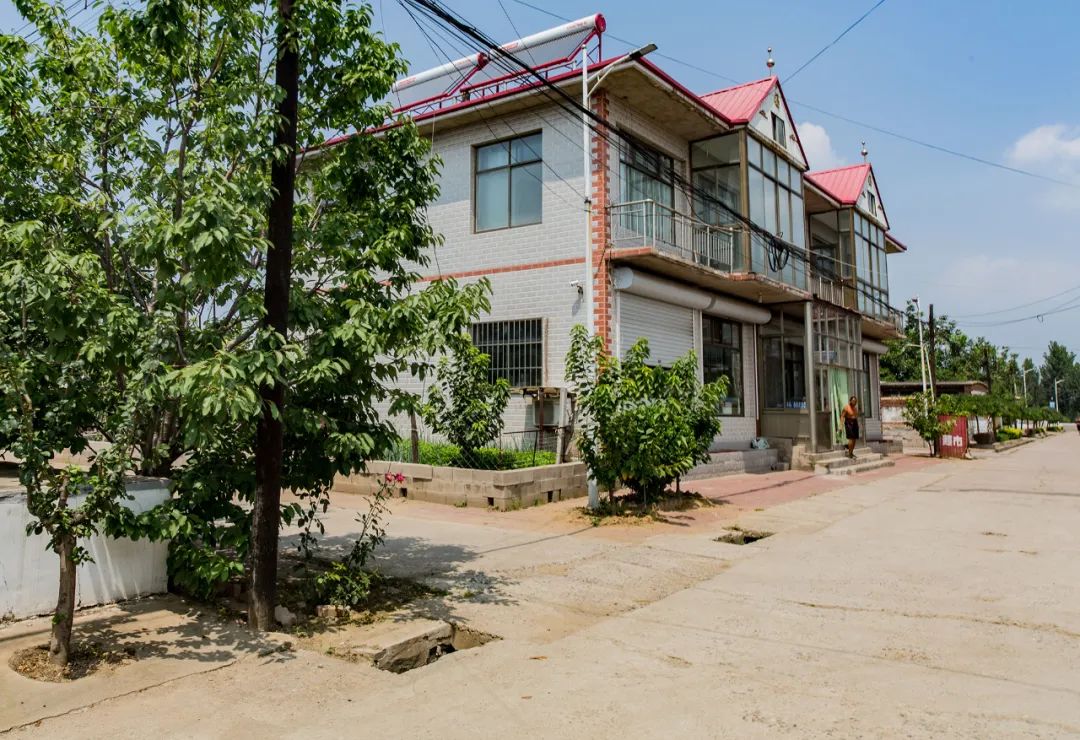 昌黎文化行朱各庄镇龙山脚下洼里村