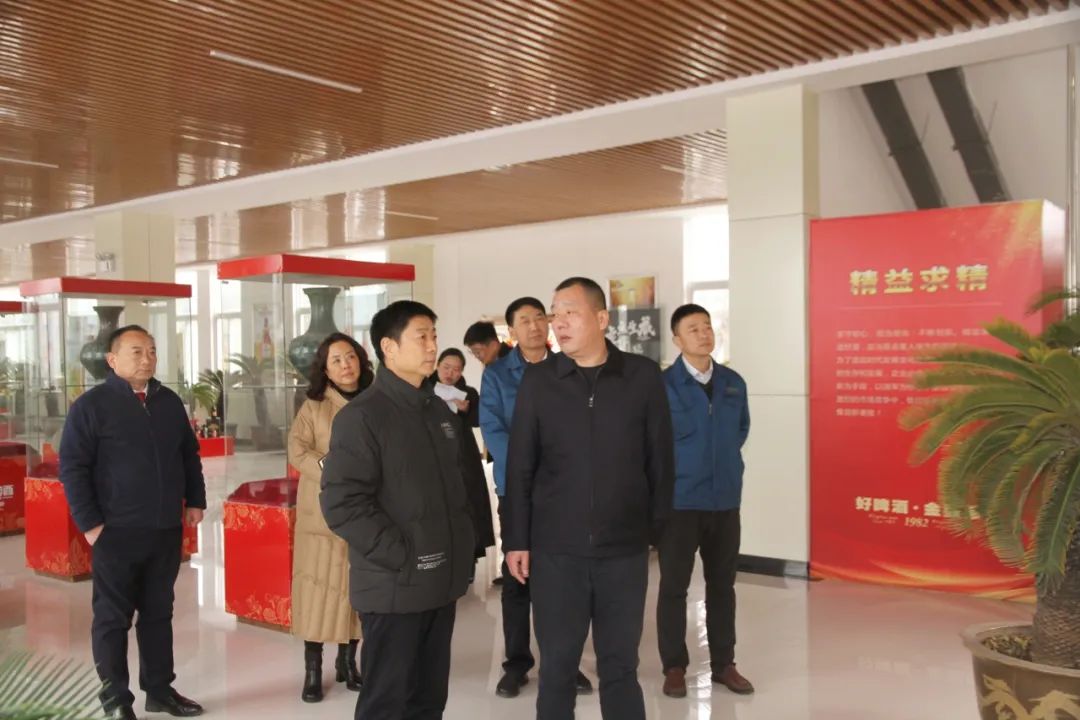 【登门问计 凝聚共识 】新郑法院院长吴小锋走访人大