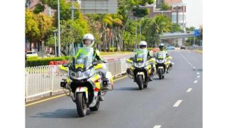 深圳交警机训大队一中队教导员时春霞：英姿飒爽女铁骑，守卫城市交通安全