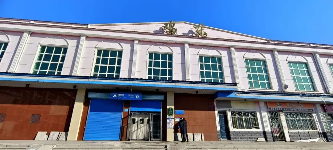 雷霆2024煤城风暴鸡东法院张贴关于敦促被执行人主动履行义务的通告