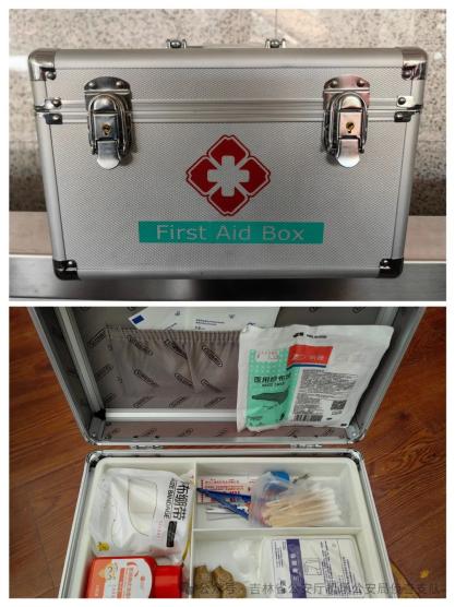 酒精棉片,碘伏消毒棉球,创可贴,棉签,医用纱布,速效救心丸"等物品,在