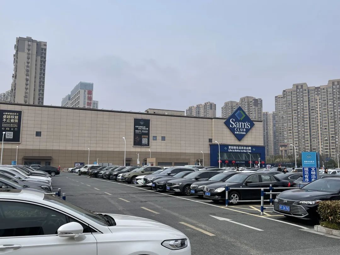 日均万人,消费千万, "门票"260元的山姆竟成南通最热景区