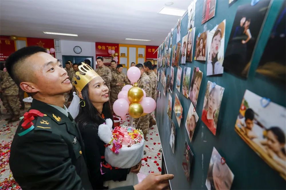 来队过年被求婚了,准军嫂幸福!_澎湃号·政务_澎湃新闻-the paper