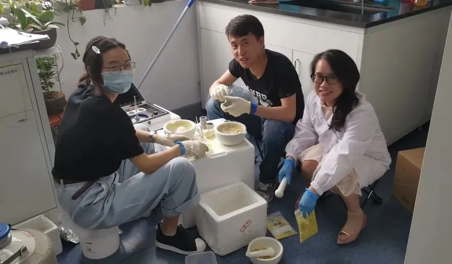 黄坤,挑战"教科书级别"难题!_澎湃号·政务_澎湃新闻