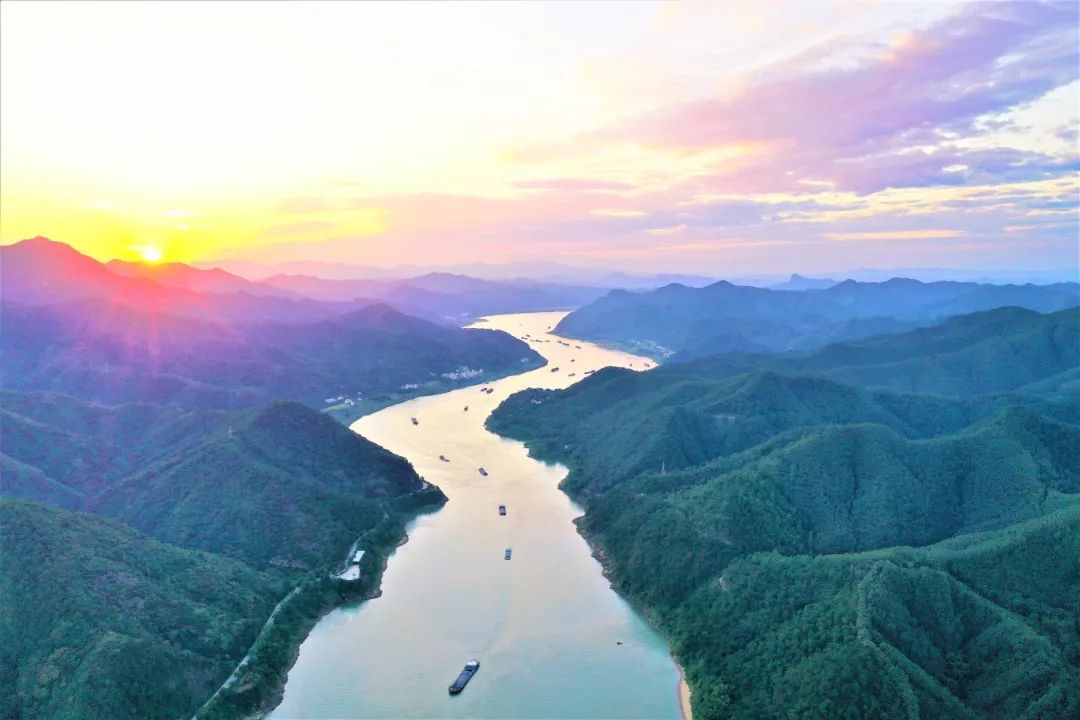 德庆,滴水穿石!_澎湃号·政务_澎湃新闻-the paper