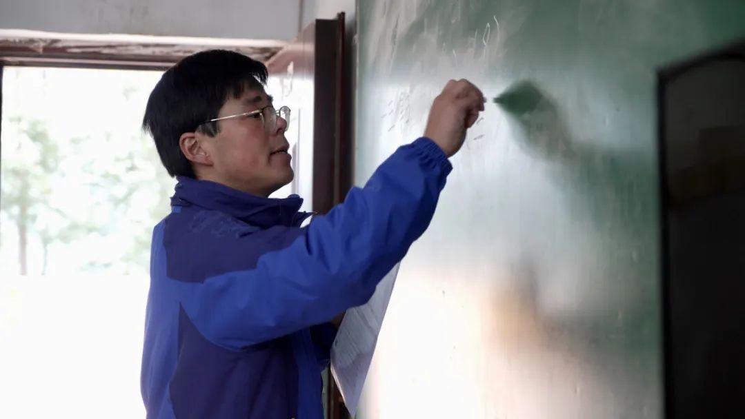 六年时间张振生只回家三次他说:"不是他们离不开我是我离不开他们"