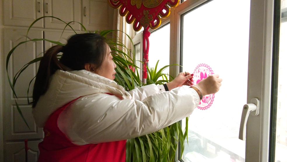 东湖街道:关爱困难长者68 扫舍除尘迎新年_澎湃号