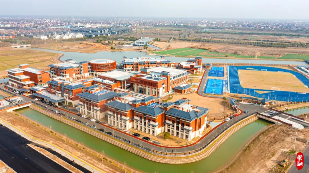 崇明这座新校园有何亮点?一起去看_澎湃号·政务_澎湃新闻-the paper