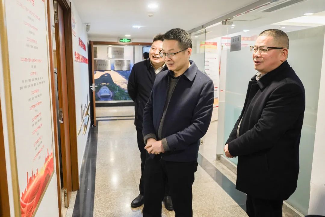 市委书记带队打好外出招商"首仗",进一步掀起招商引