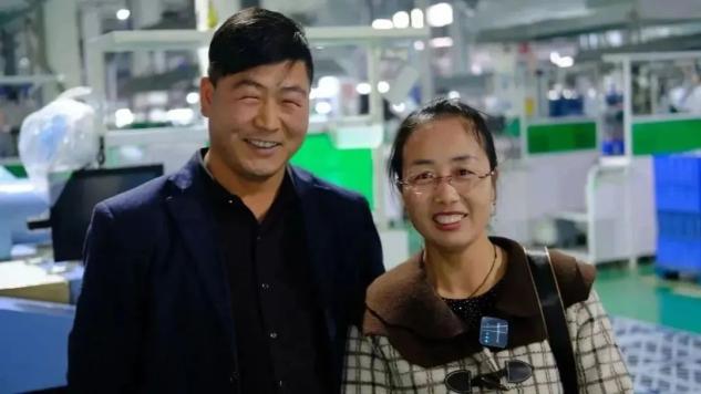 王花兰夫妻第一次赴青岛务工"没想到工厂这么大""进了山东门,就是山东