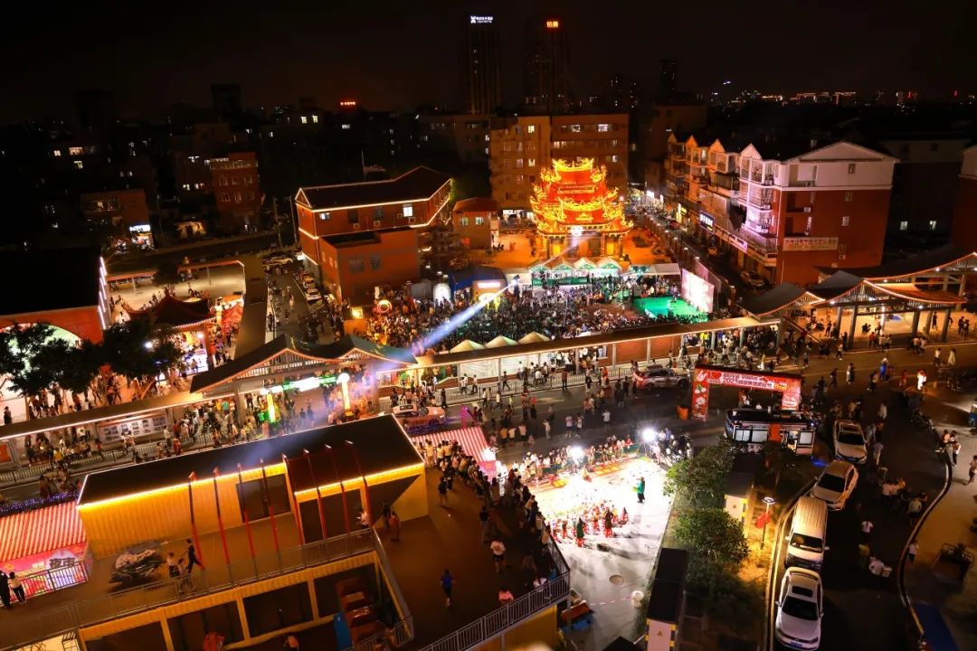 大型机甲机器人助阵,美食夜市,来马巷过元宵……_澎