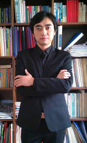 特邀嘉宾云南省青协合唱与指挥学会副会长云南省青音协合唱与指挥学会