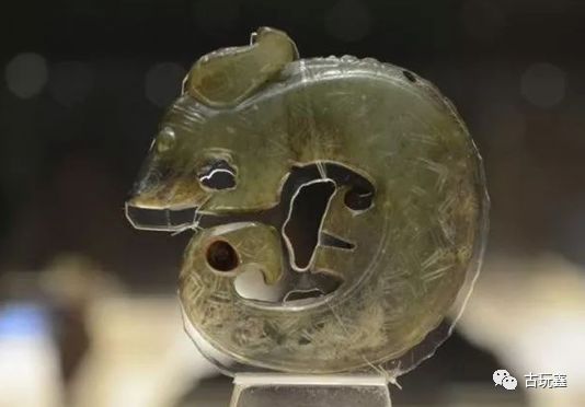 中国八千年玉龙变化史