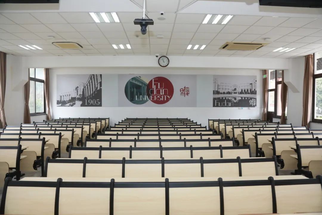 140间智慧教室,迎接新学期今天是复旦大学新学期开工首日.