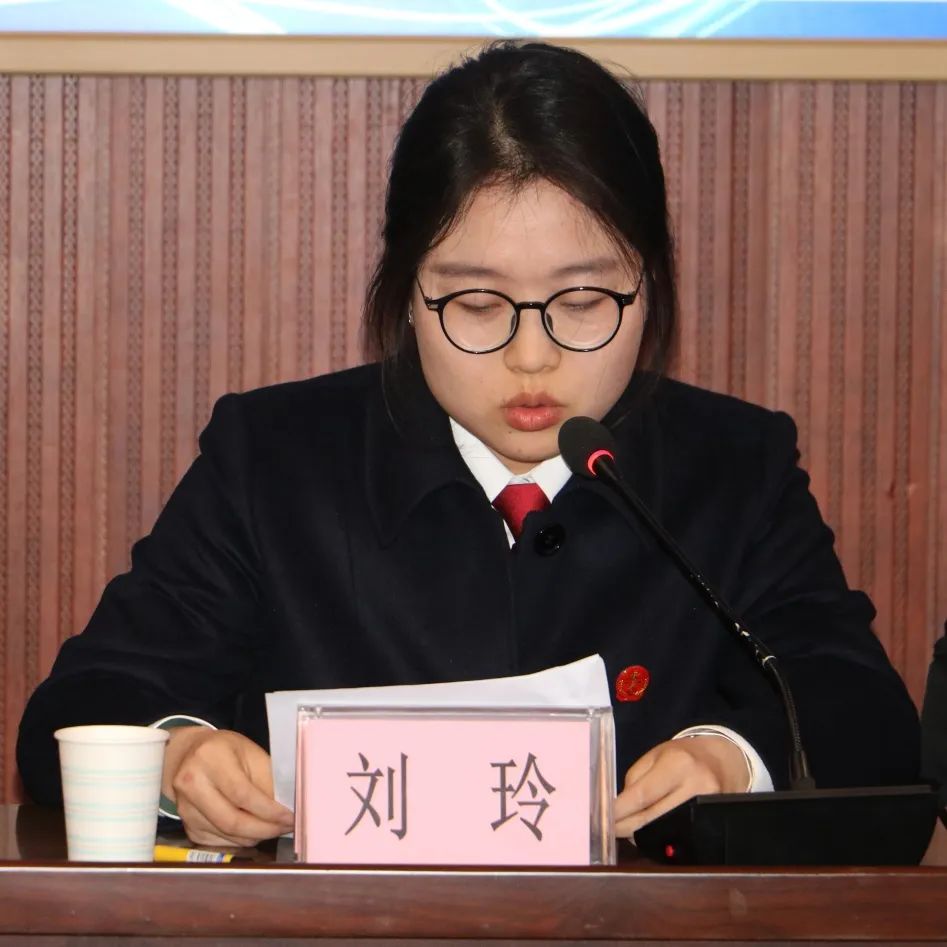 荟聚青春力量点亮法治梦想荆州区法院召开2024年青年干警座谈会