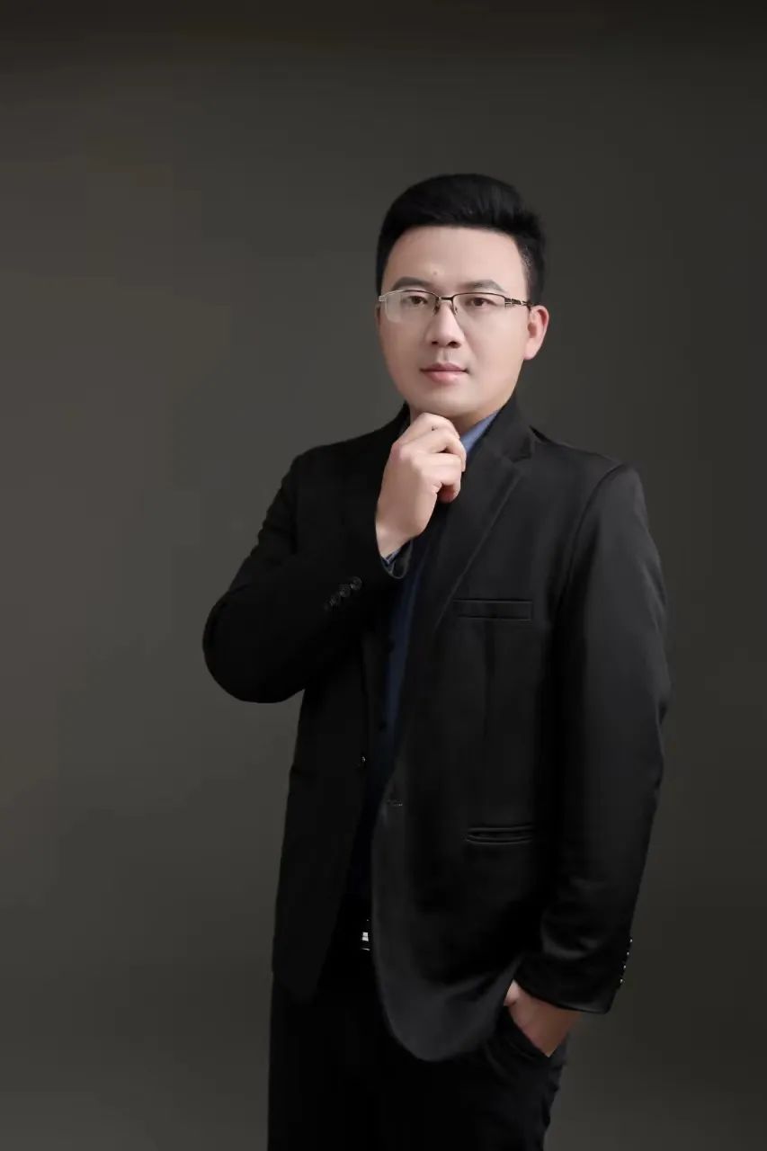 他们是西工大十佳辅导员,优秀班主任!