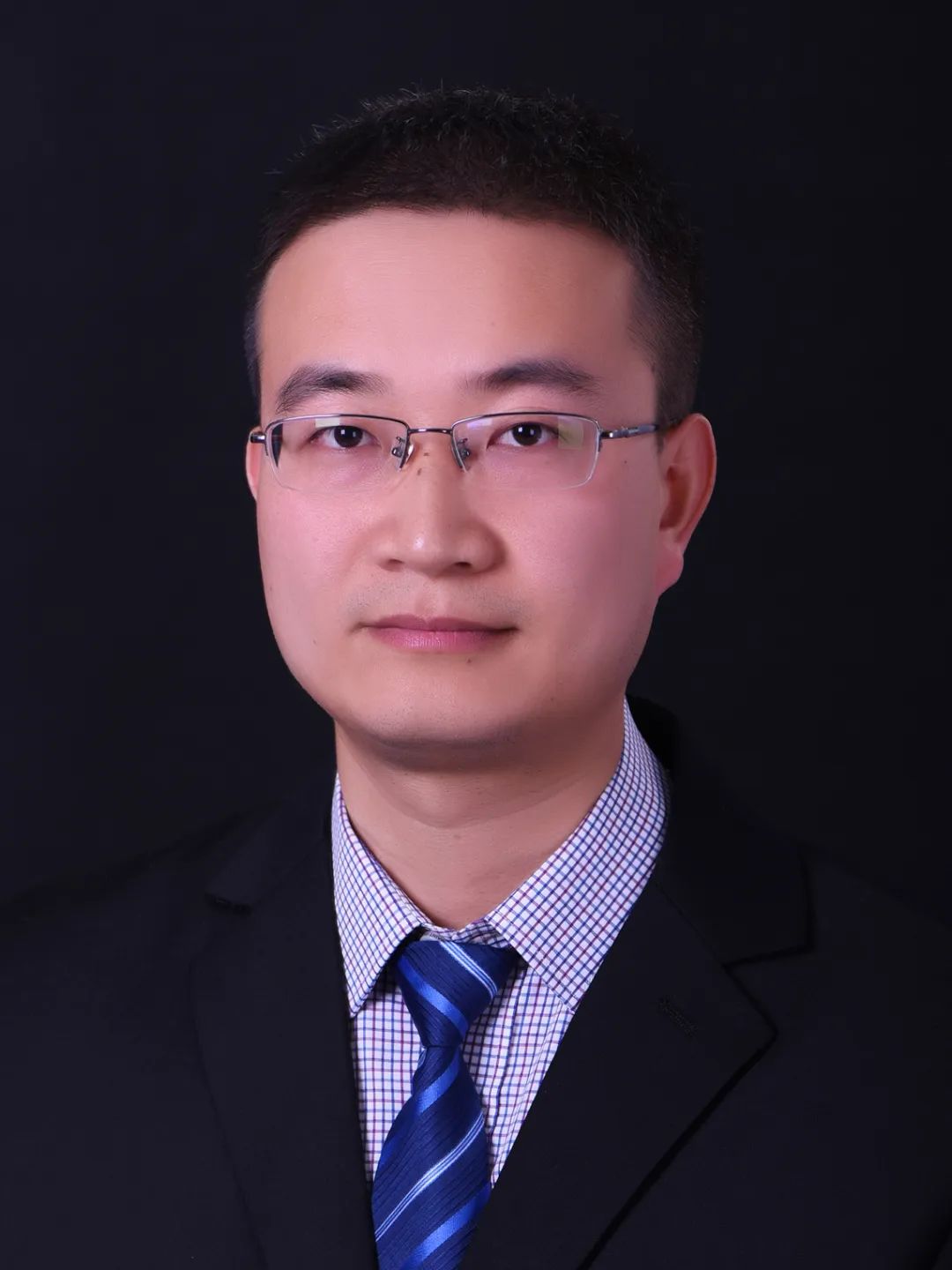 强基计划ms042001班(原hc002006班)班主任王晓龙数学与统计学院副教授