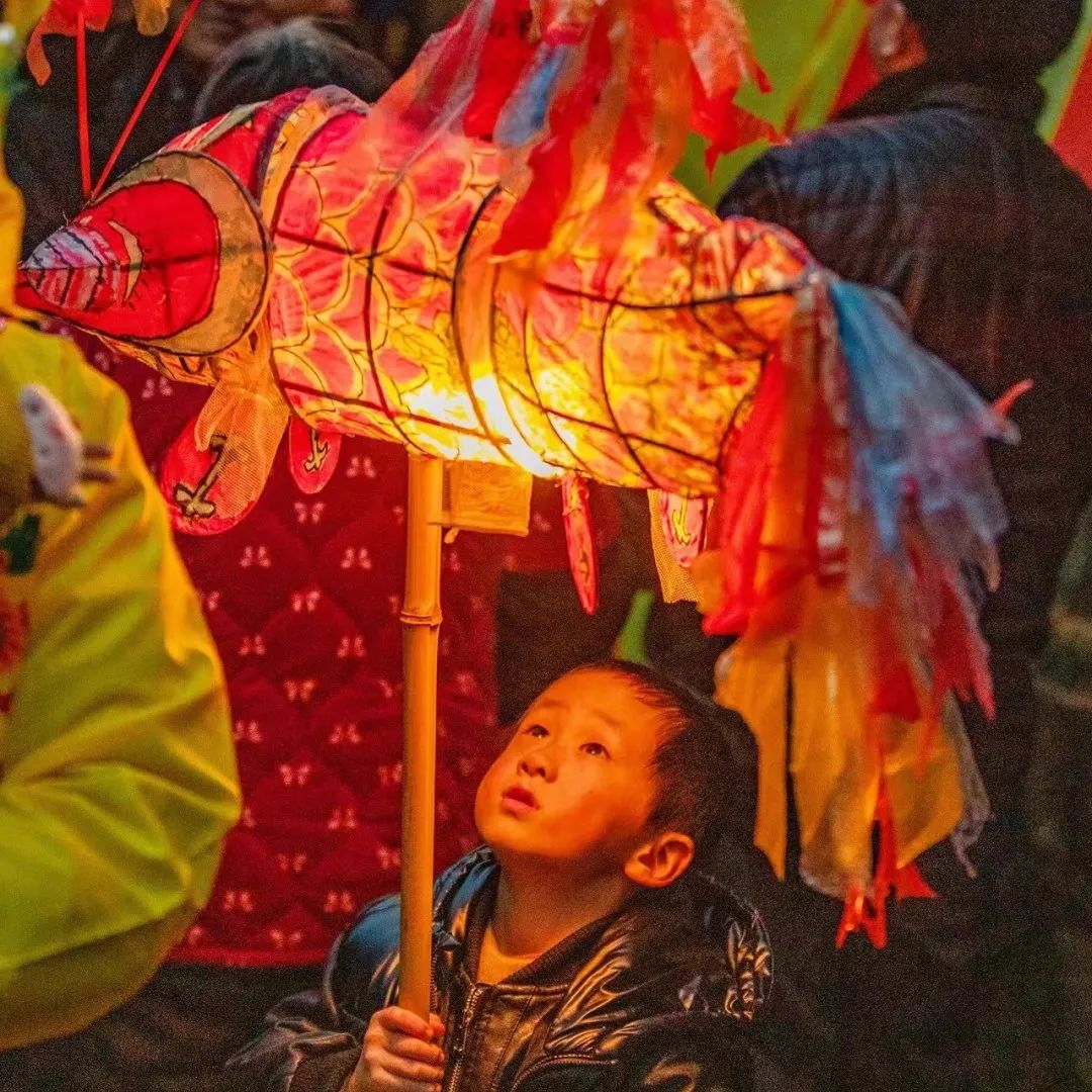 藏马山元宵节图片