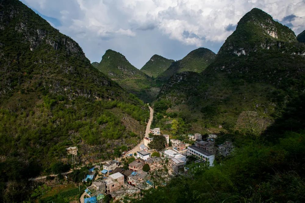 2023第五届"故乡的路"中国少数民族摄影师奖入围作品