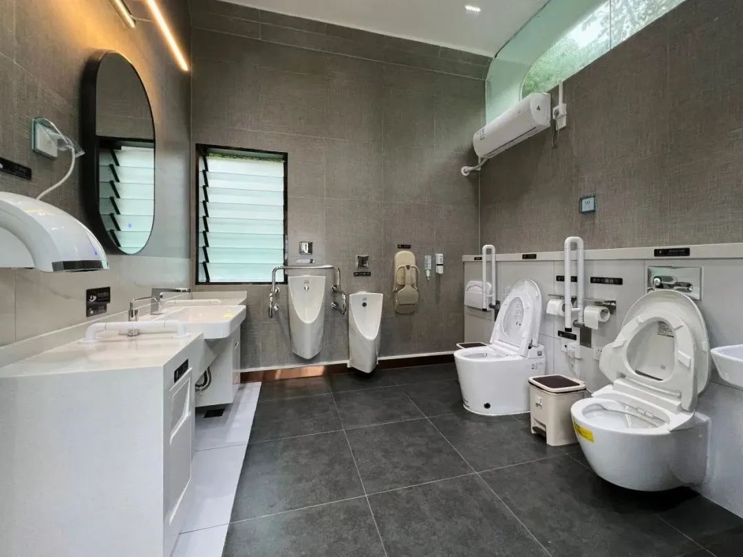 深圳万象城第三卫生间也成为全市第三卫生间的必备设施而这些设施儿童
