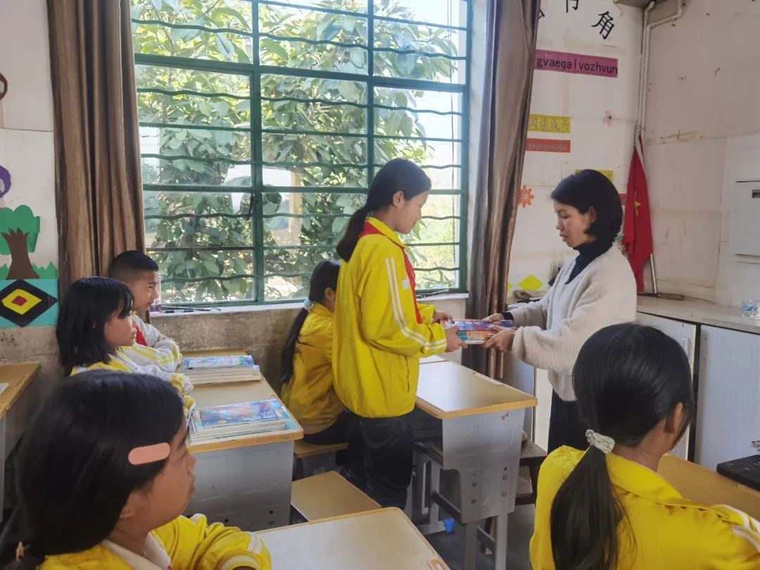 开学啦芒市各中小学迎来开学季